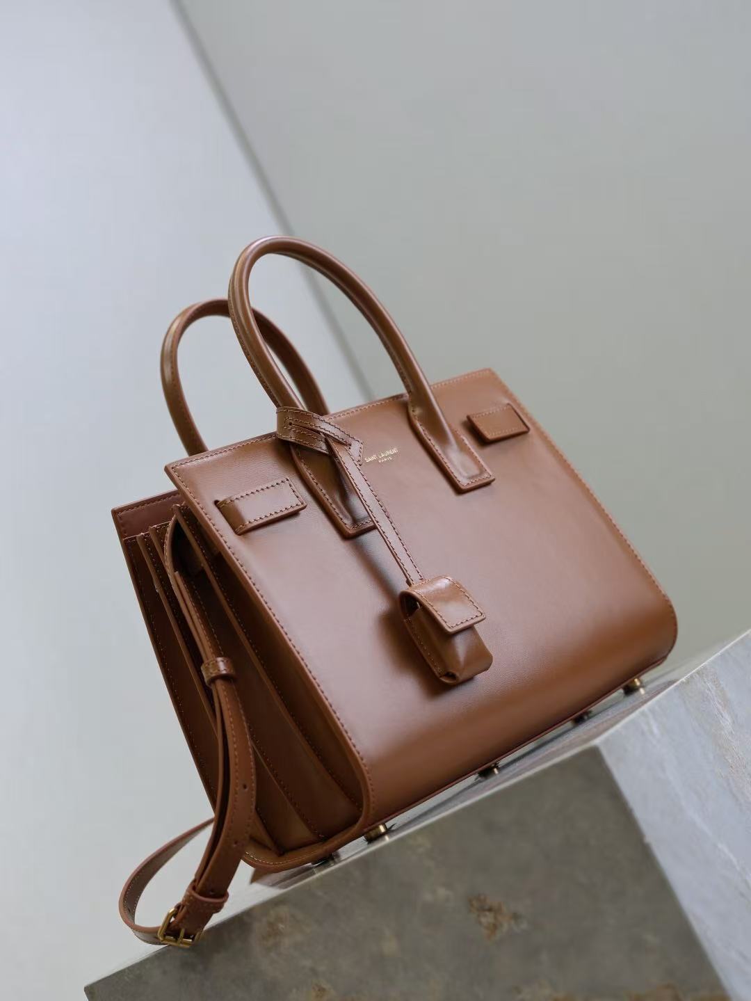 Saint Laurent Sac De Jour Nano Tote Bag Brown Calfskin - Immagine del prodotto 2