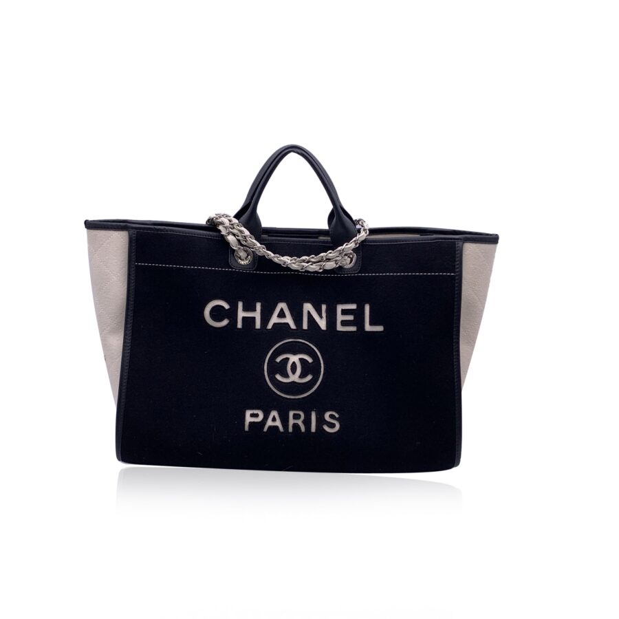 Chanel Deauville black bag – front view