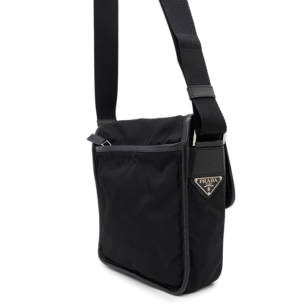 Prada Shoulder Bag black – front view