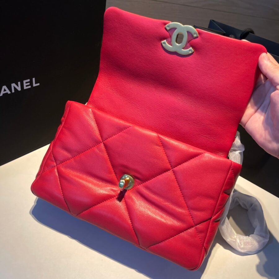 19 FLAP BAG 26 RED GOATSKIN | Studio Nafay