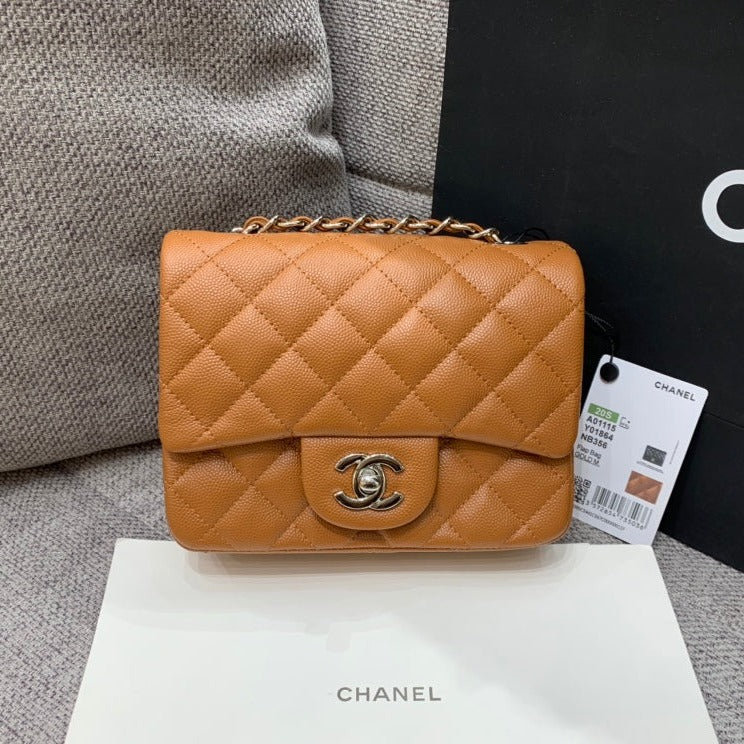 Louis Vuitton Flap Bag brown – front view