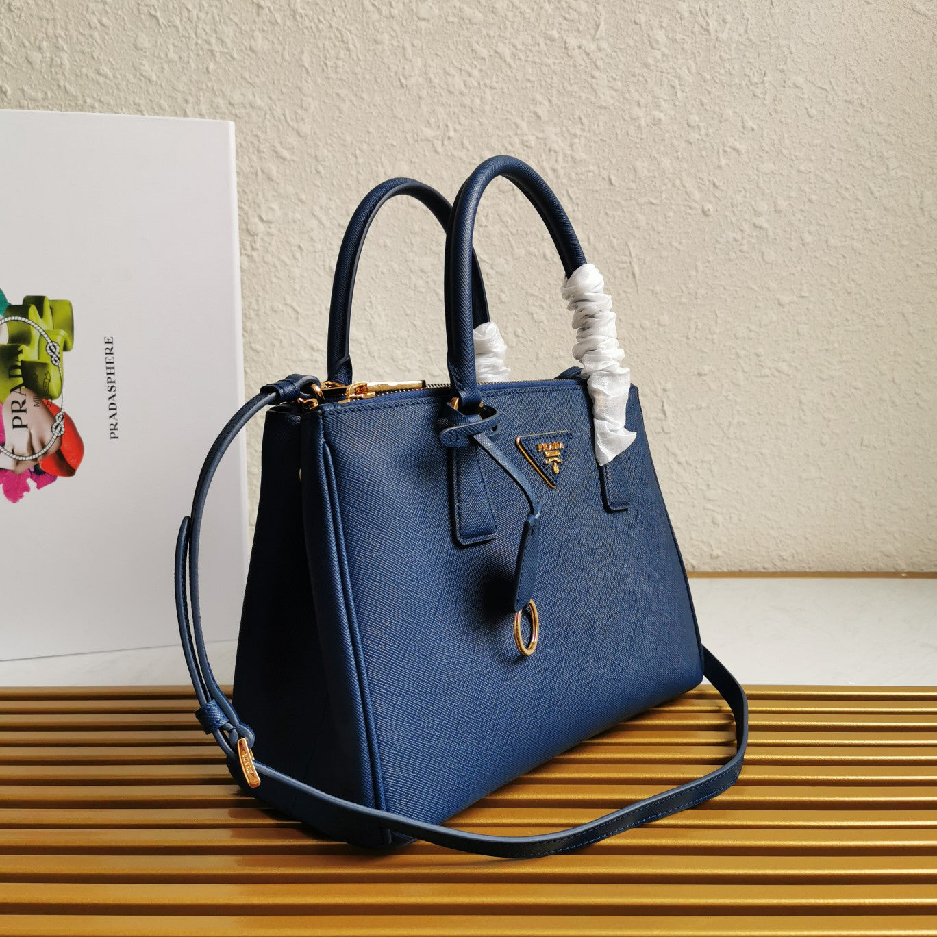 Media GALLERIA 28 Blu SAFFIANO Pelle