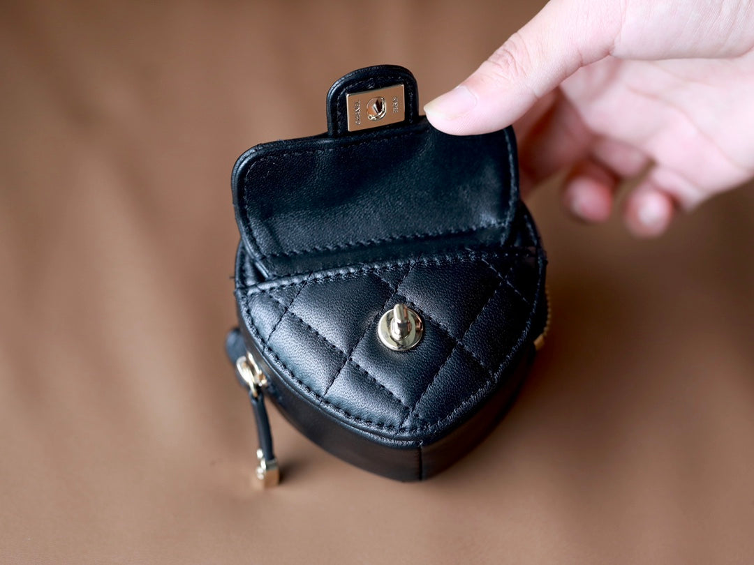 CC Heart COIN Purse 8.5 Nero Vitello