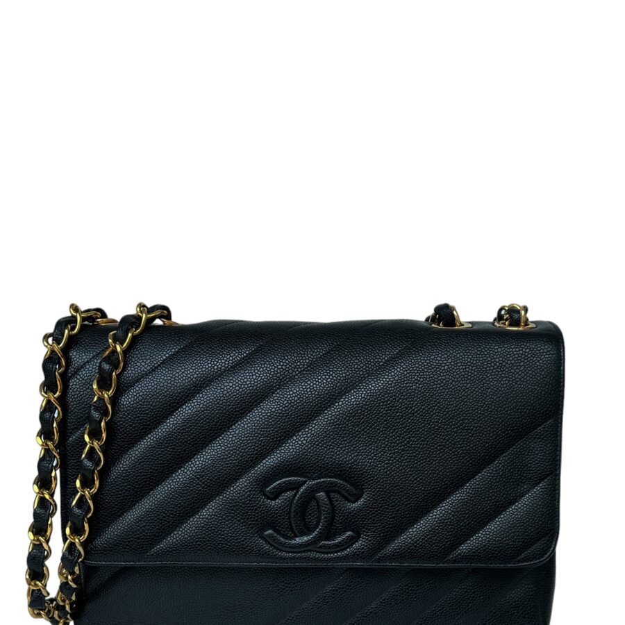 Chanel Chanel 19 black bag – front view
