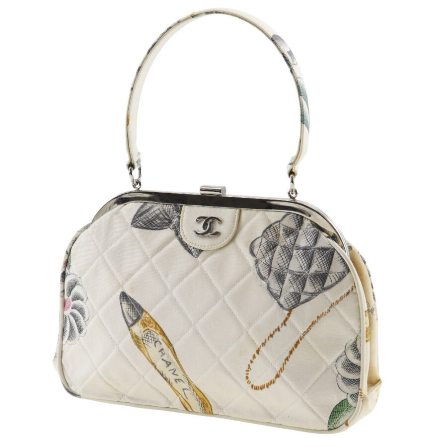 Chanel handbag white – front view