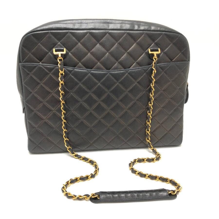 Chanel Shoulder Bag black – front view