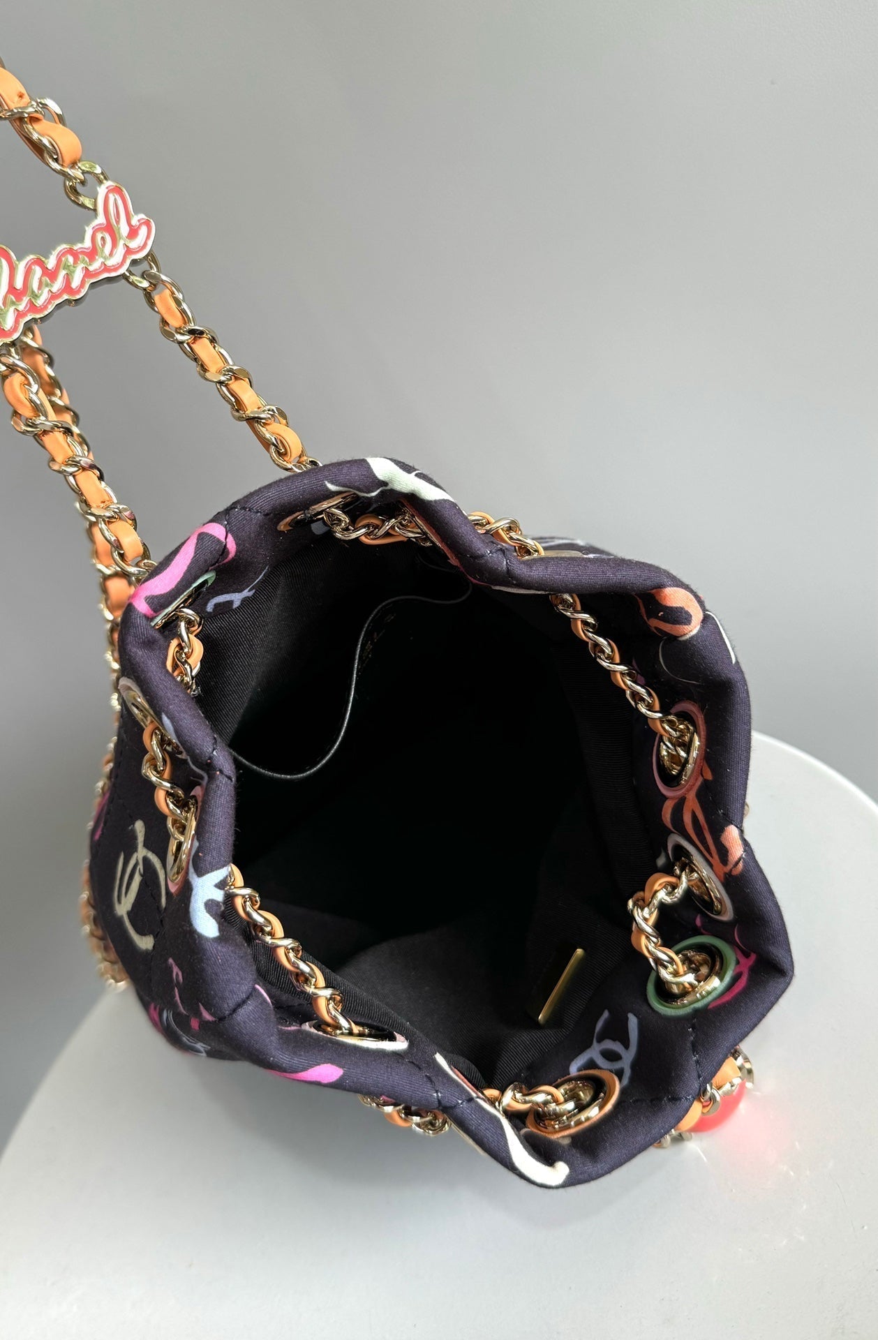 Zaino CC 22CM Nero & MOLTI altri colori Tessuto stampato Hardware in oro...