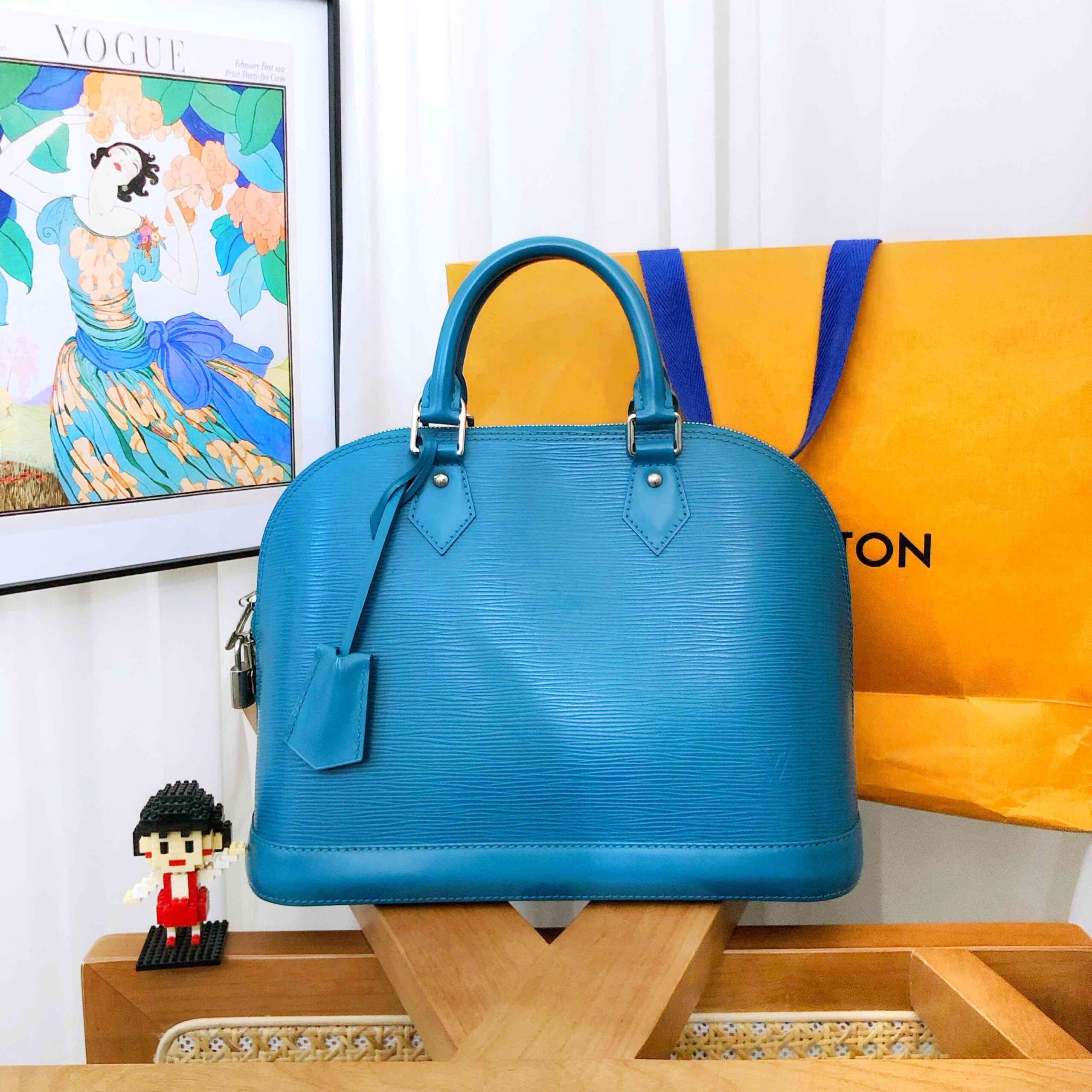 Louis Vuitton Alma Shell Wrap OS Borsa a mano blu